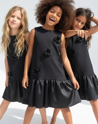 Sukienka dla dziewczynki Różyczki